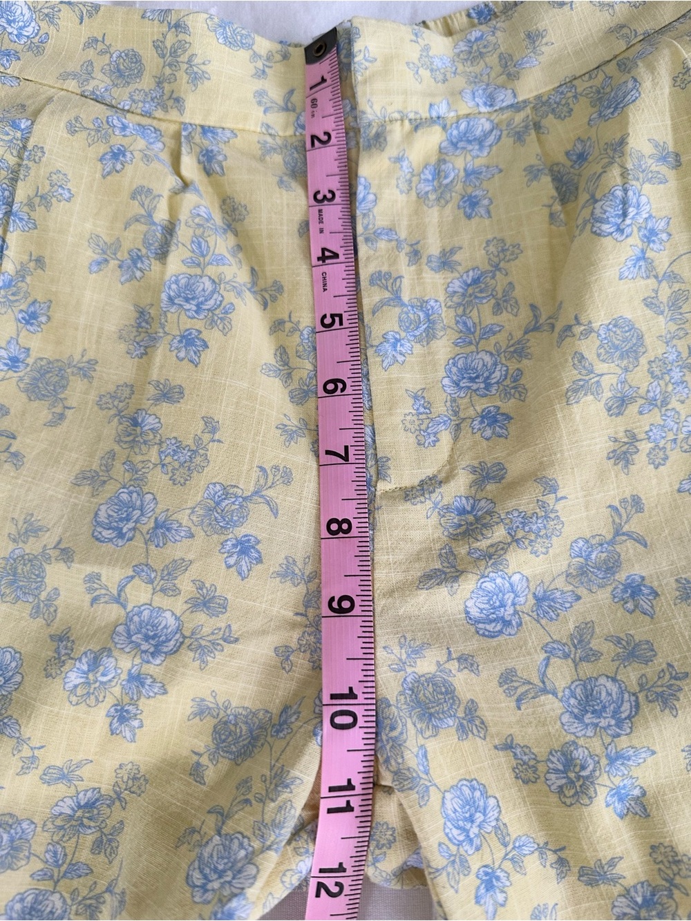 Yellow Floral Square-Neck 2 piece pant set. Top  medium and pants small. - Picture 12 of 16